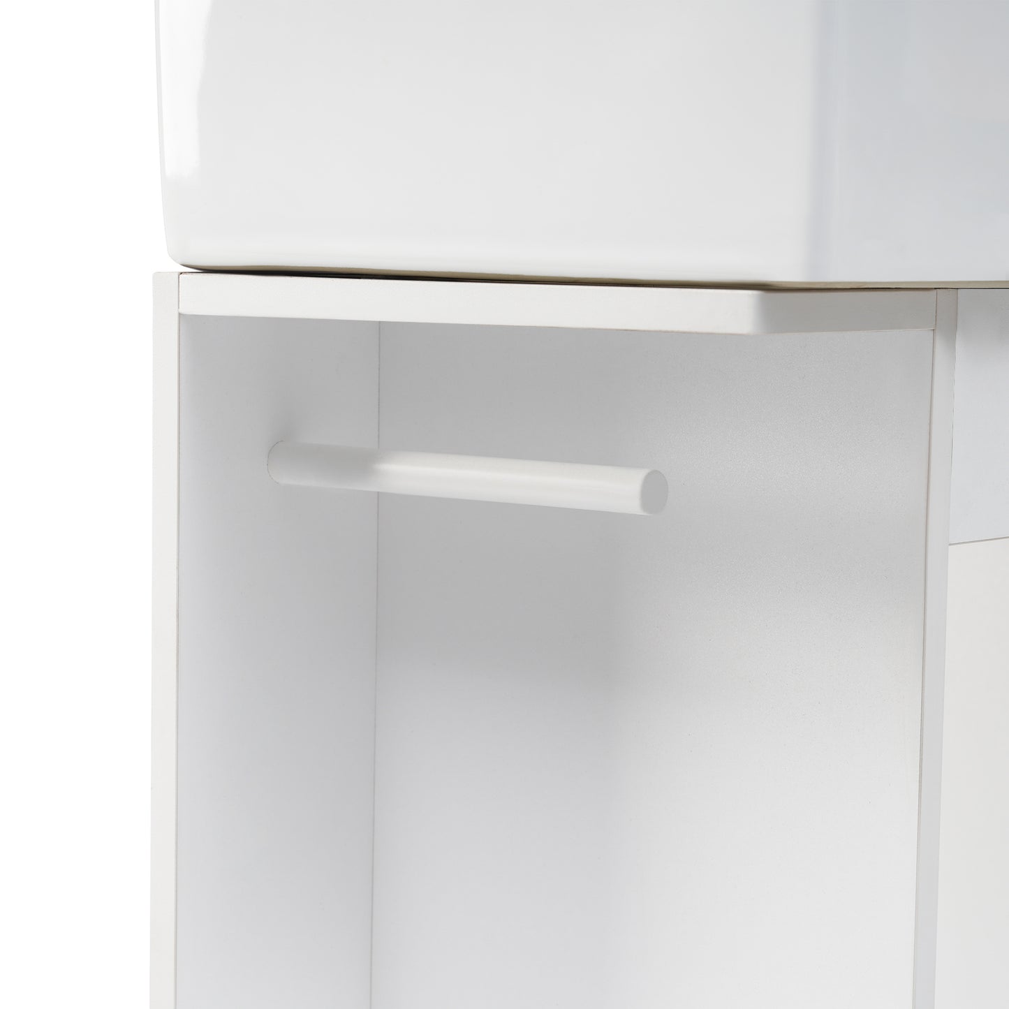 18.6\\\" Luxurious Vanity with storage