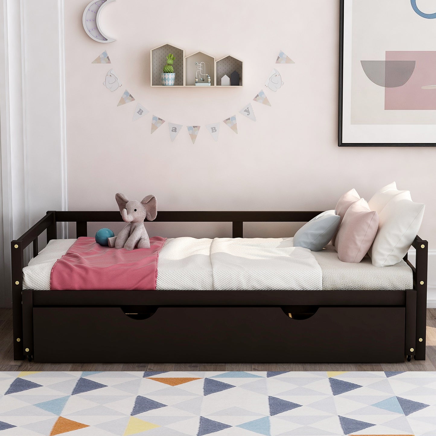 White King Size Daybed with Trundle
