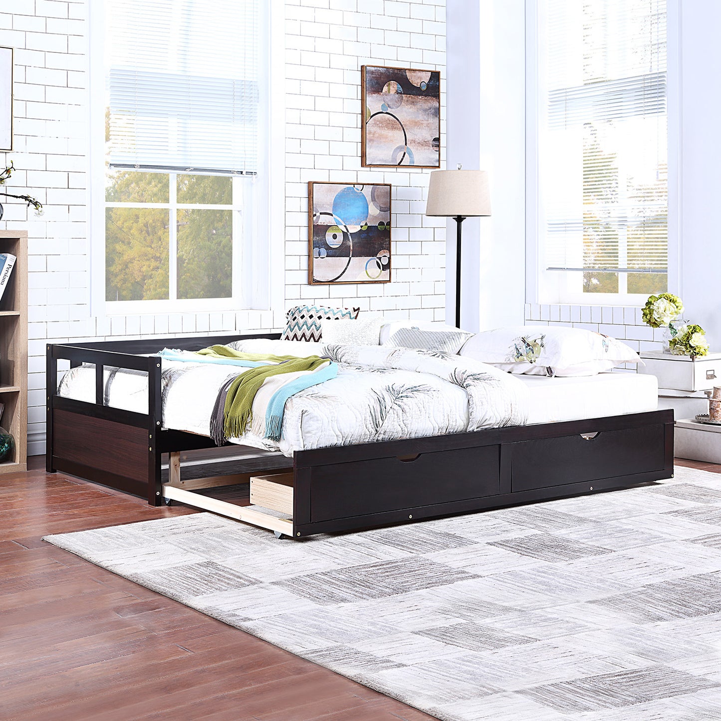 Wooden Kingsize Daybed with Trundle