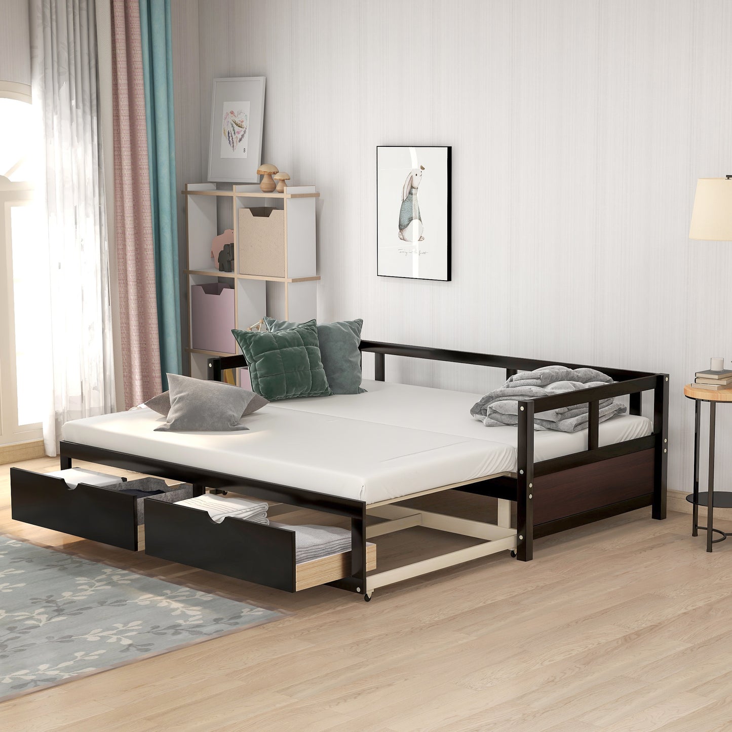 Wooden Kingsize Daybed with Trundle